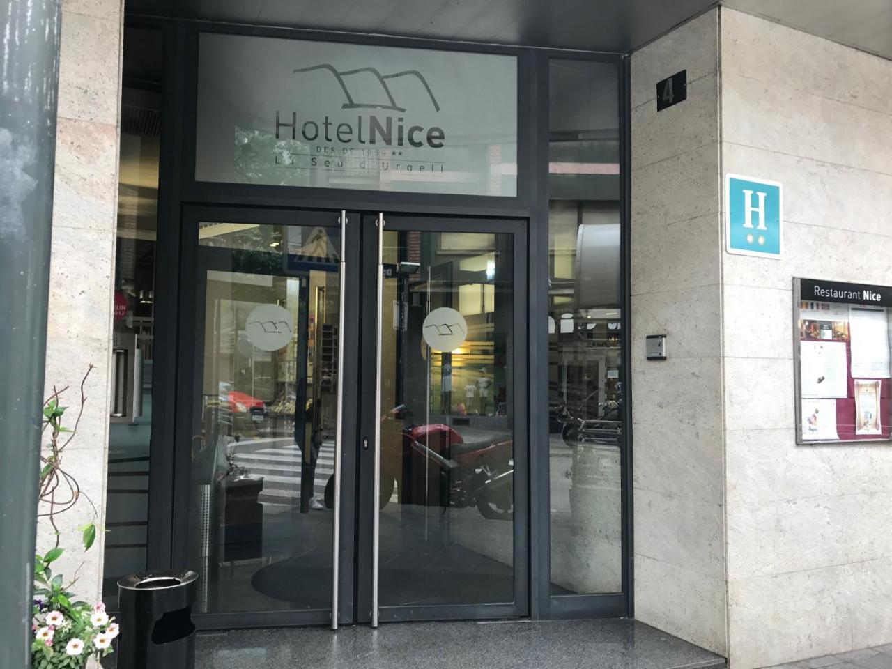 Hotel Nice La Seu d'Urgell Exterior photo